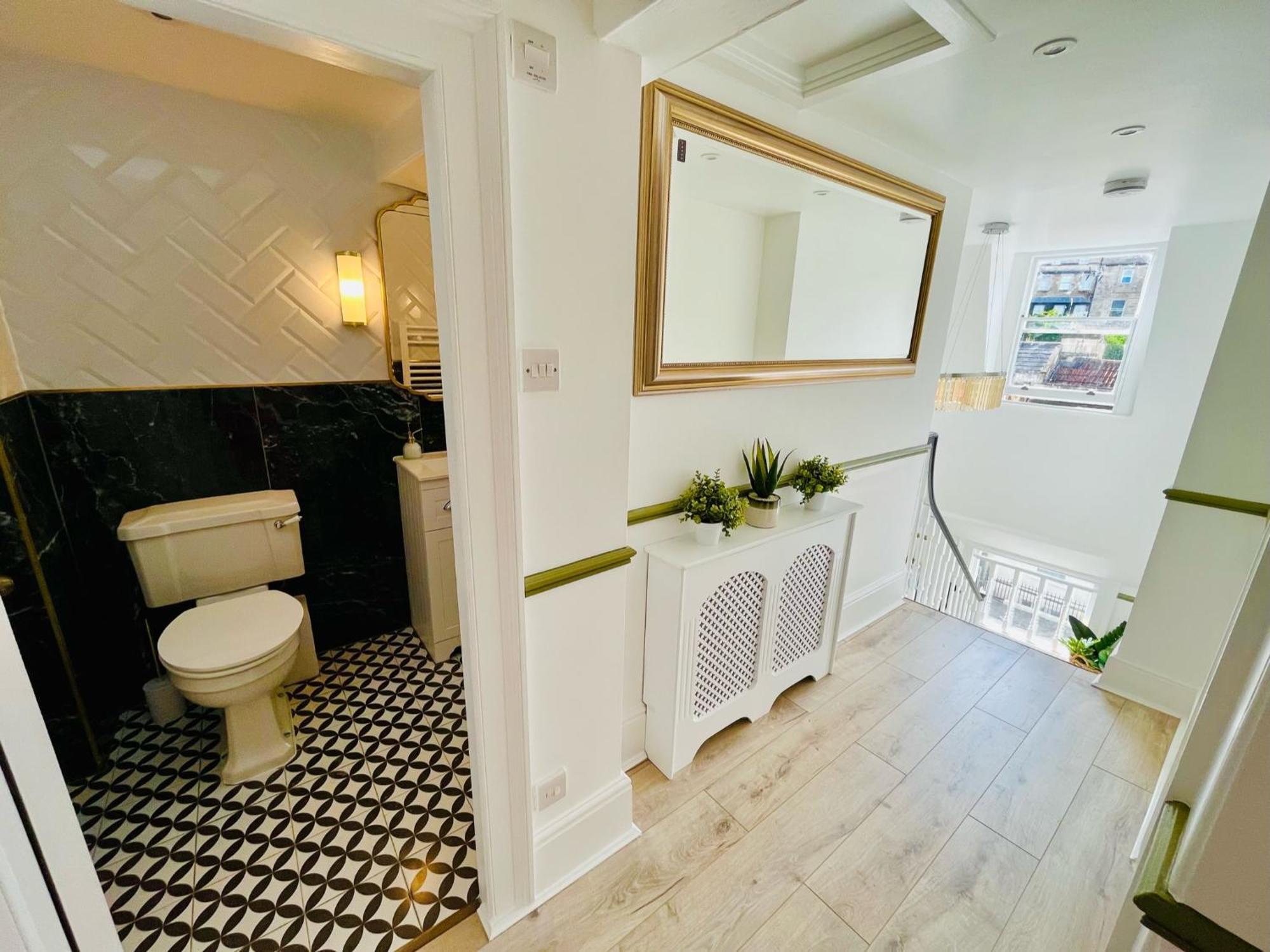 The Paragon Penthouse - Stunning Views Over Bath! Bagian luar foto